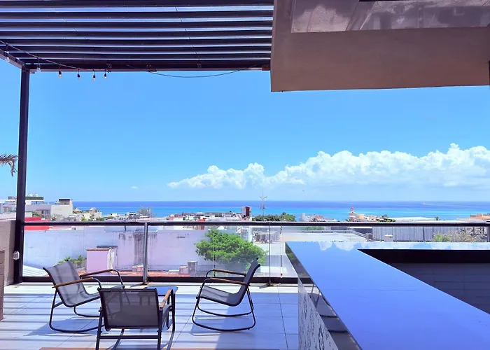 Stylish Queen In The Heart Of Playa Aparthotel Playa del Carmen
