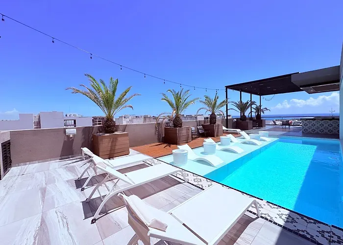 Stylish Queen In The Heart Of Playa Aparthotel *